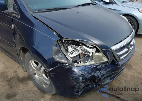 2006 Honda Odyssey Ex z USA, uszkodzony, nr VIN 5FNRL38416B098974